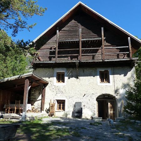 Maison Carail Nevache 14 Personnes Екстериор снимка